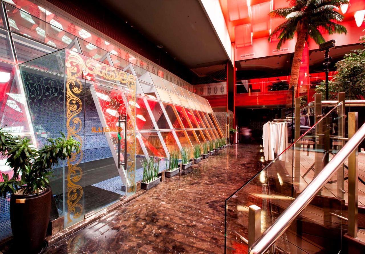108 Hotel By Him Jakarta Exterior photo